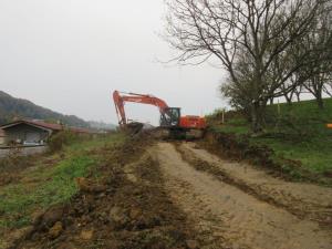 Gradnja nove povezovalne ceste. 