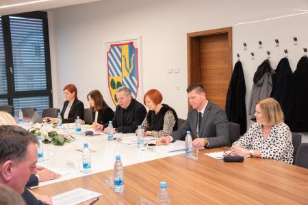 Ustanovna seja 7 12 2022