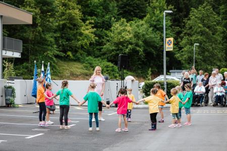 Zaplesali so otroci iz vrtca.