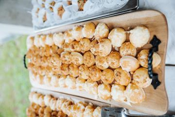 Okusne dobrote so pripravili v kuhinji Doma upokojencev Šmarje pri Jelšah. 