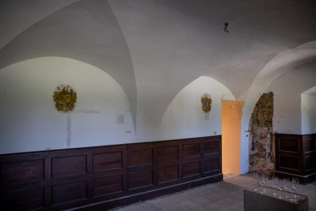 Notranjost dvorca. Foto: Matic Javornik & Blaž Lah