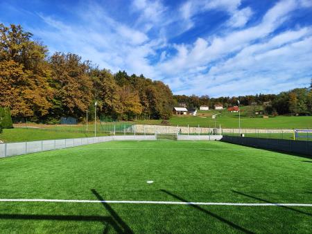 Pomožno nogometno igrišče