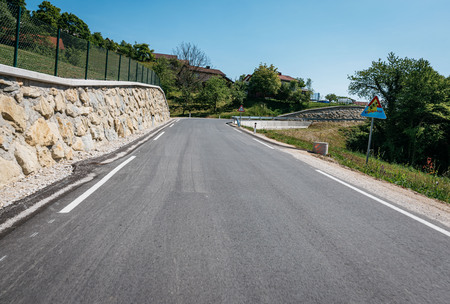 Obnovljen odsek ceste