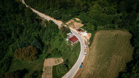 Obnova ceste v Bukovju v Babni Gori