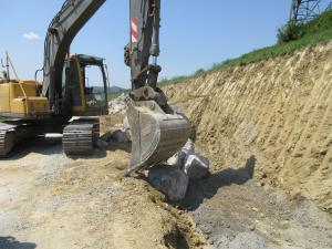 Obnova ceste proti Zibiki. 