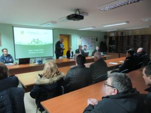 Zbrane je nagovoril župan Stanislav Šket. 